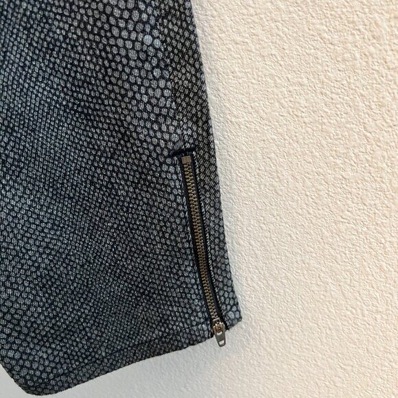 Banana Republic Snake Print Jeans - Sz 32 (NWT) - Picture 2 of 8